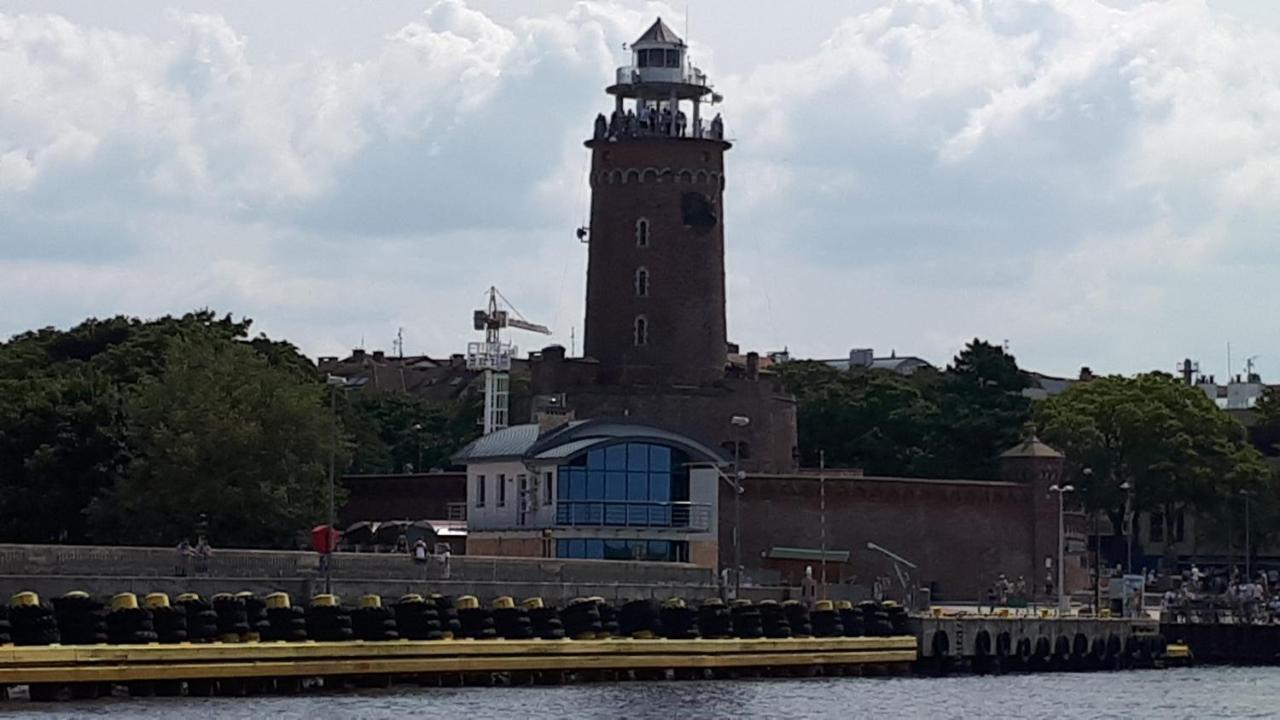Ambrozja Dom Goscinny コウォブジェク エクステリア 写真
